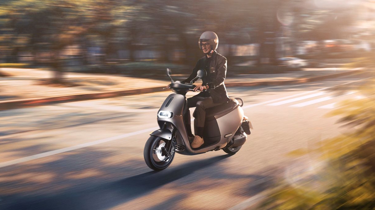 2023 Gogoro Premium SBS