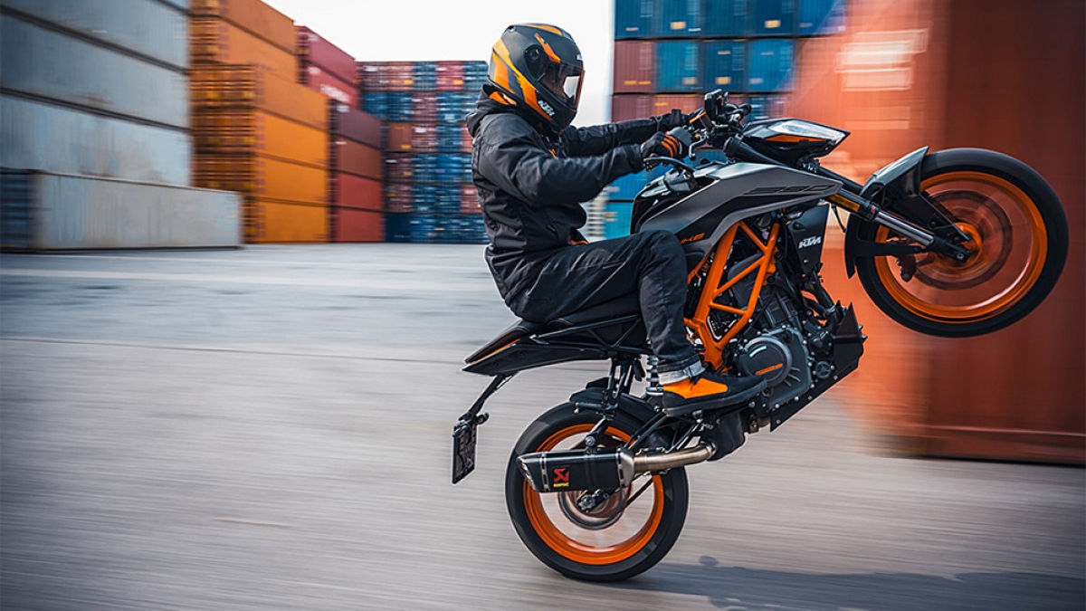 2022 KTM Duke 390 ABS