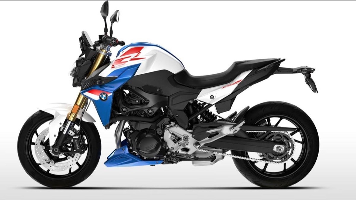 2024 BMW F Series 900 R ABS