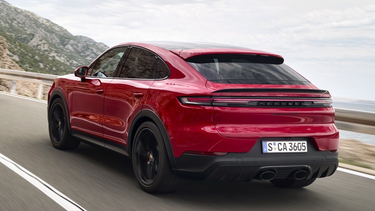 2024 Porsche Cayenne Coupe GTS