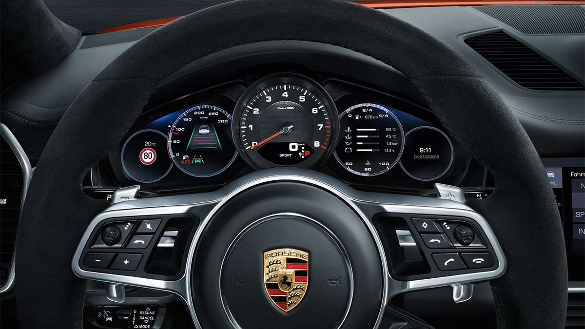 2023 Porsche Cayenne Coupe V6 Platinum Edition