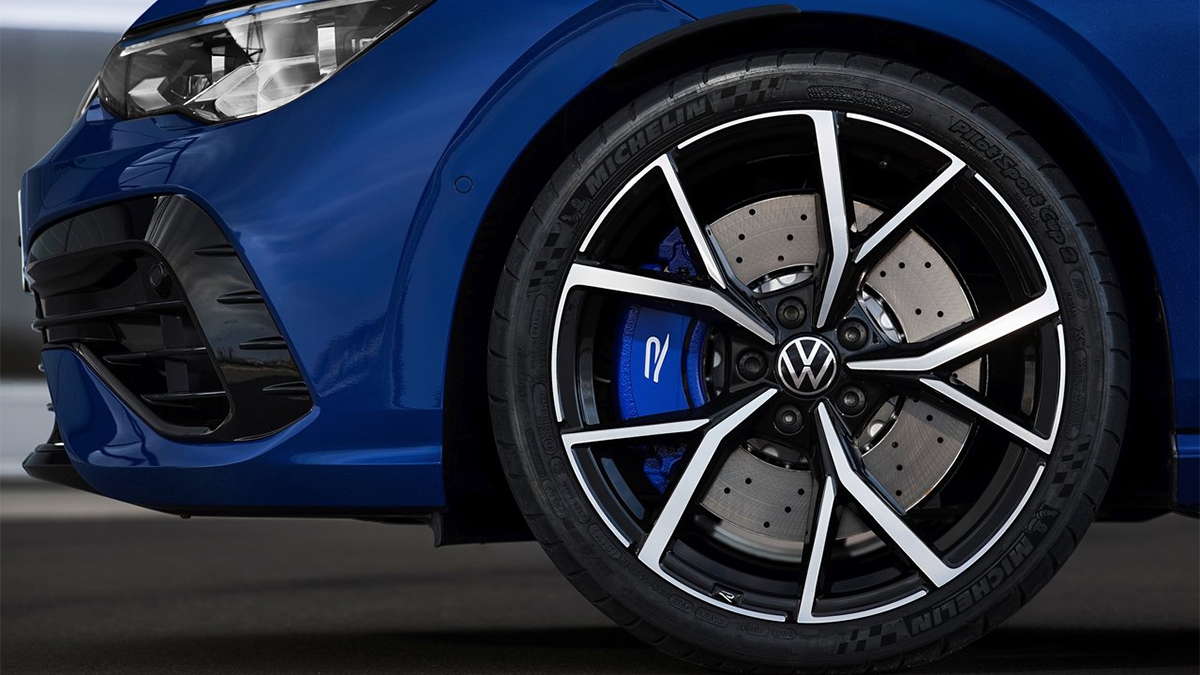 2024 Volkswagen Golf Variant R