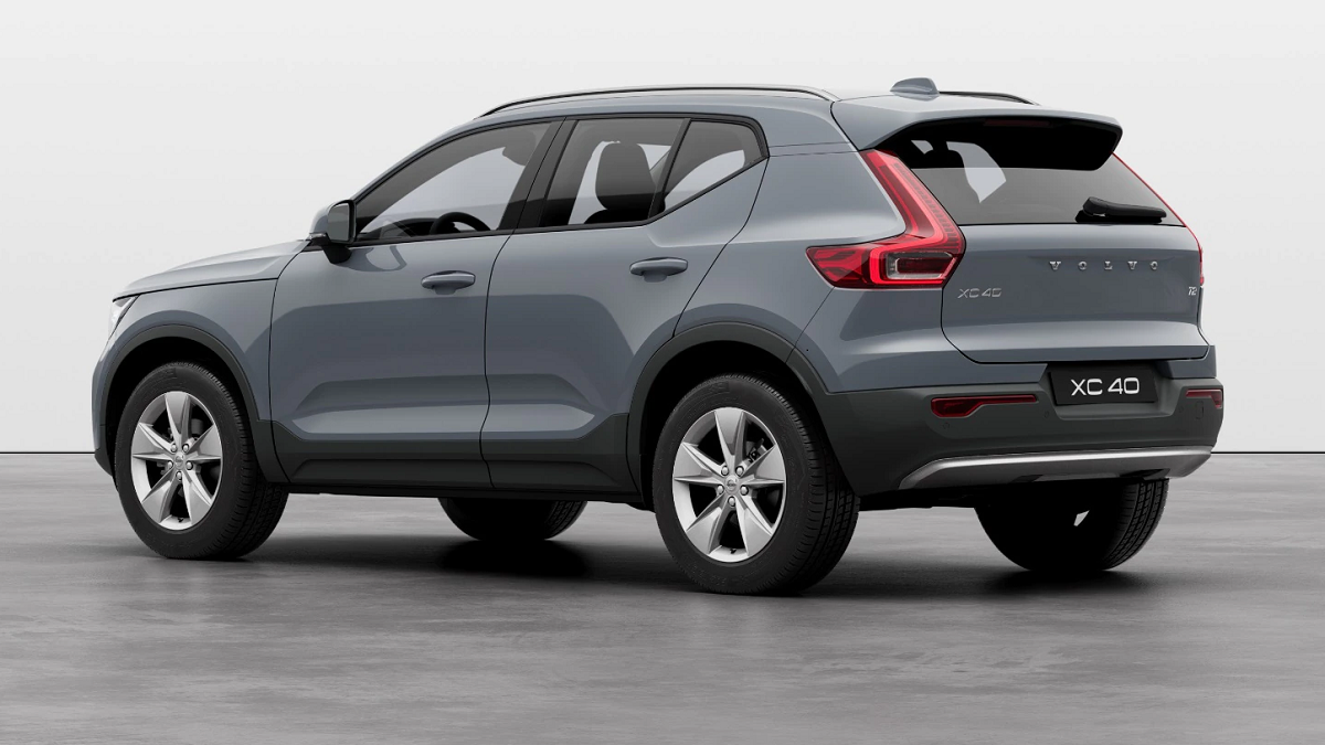 2024 Volvo XC40 Plus T2