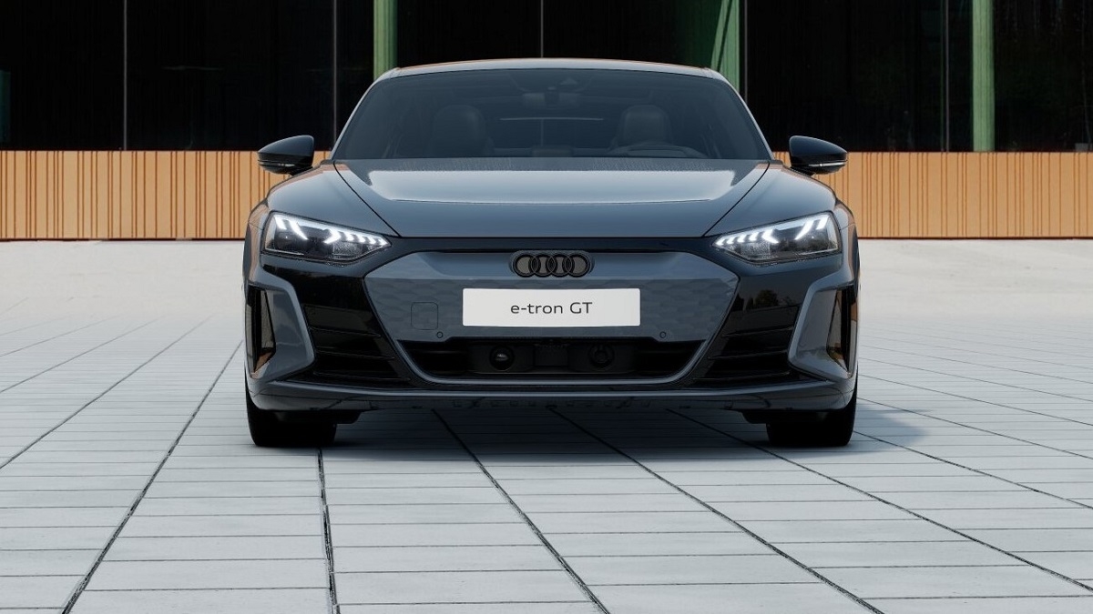 2024 Audi e-tron GT quattro Black Edition