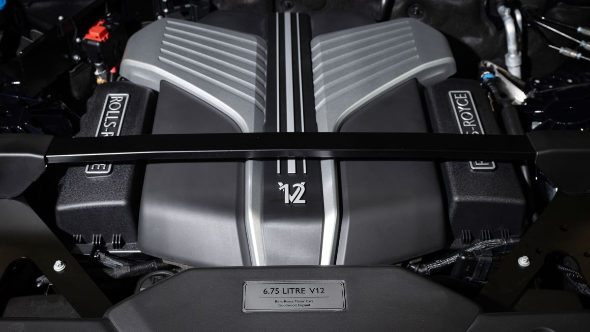 2024 Rolls-Royce Phantom 6.75 V12 SWB