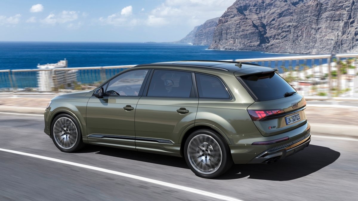 2024 Audi Q7 SQ7