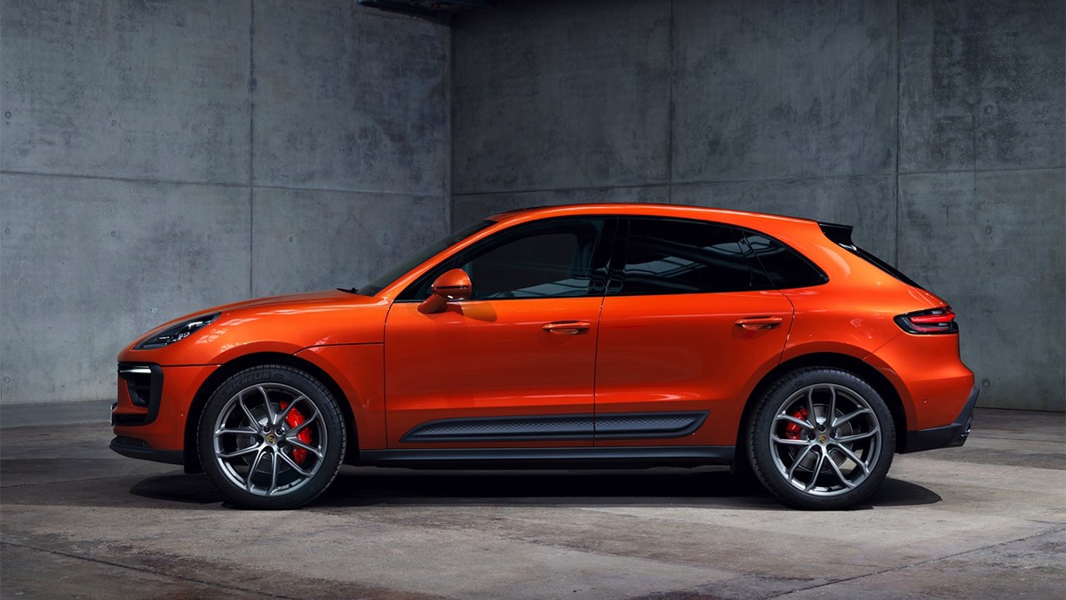 2025 Porsche Macan S