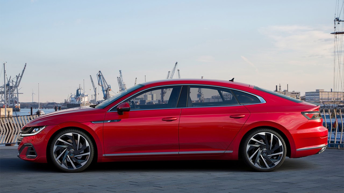 2023 Volkswagen Arteon Fastback 330 TSI R-Line