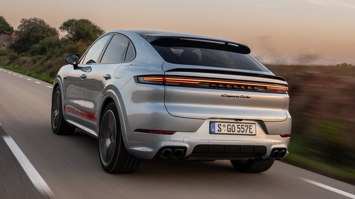 2024 Porsche Cayenne Coupe Turbo E-Hybrid