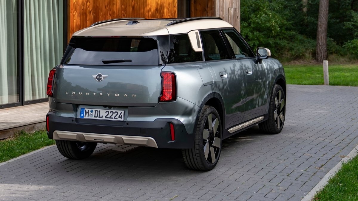 2024 Mini Countryman C