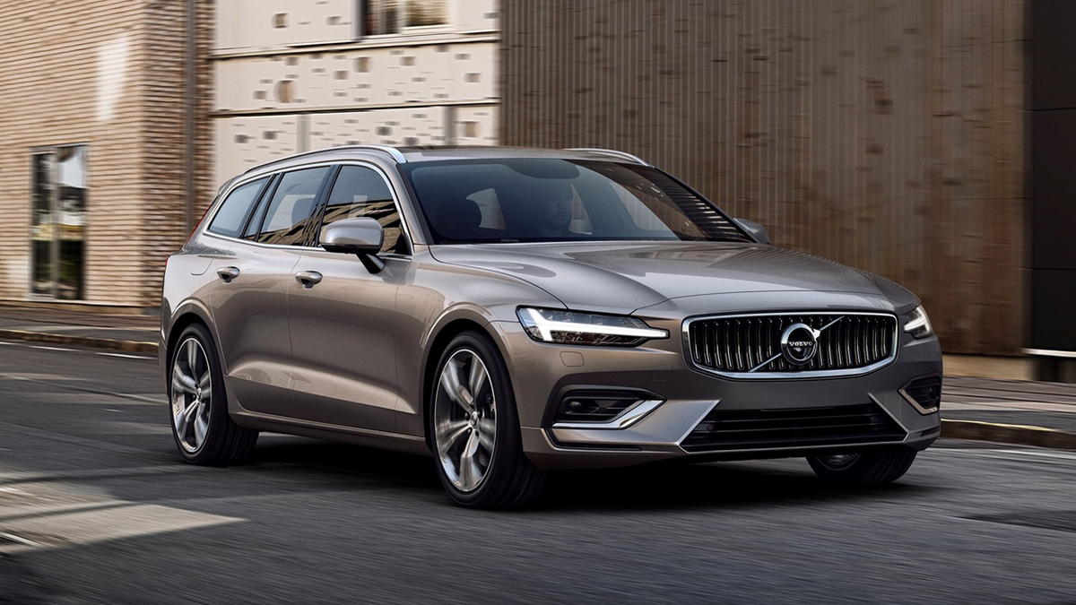 2024 Volvo V60 Ultimate Recharge T8