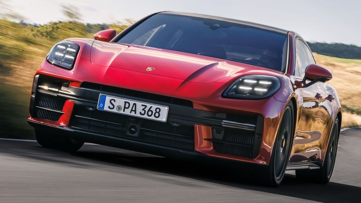 2025 Porsche Panamera GTS