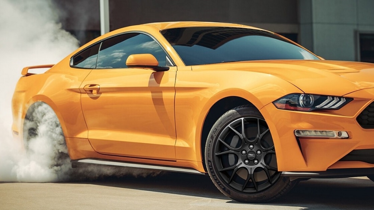 2022 Ford Mustang EcoBoost Premium