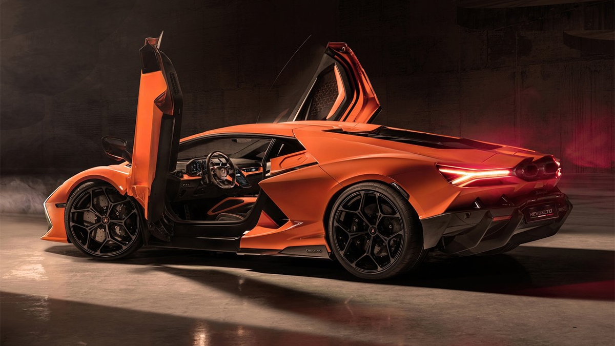 2024 Lamborghini Revuelto V12 Hybrid