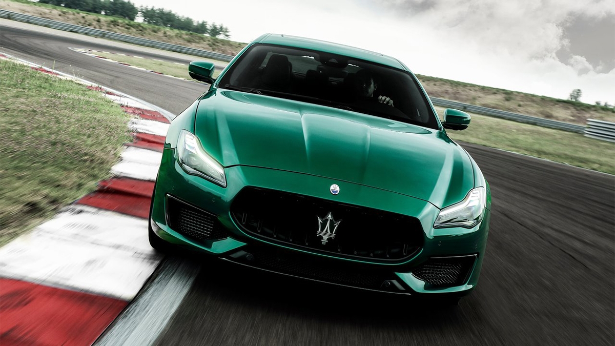 2021 Maserati Quattroporte Trofeo