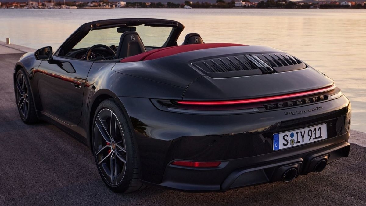 2025 Porsche 911 Carrera GTS Cabriolet