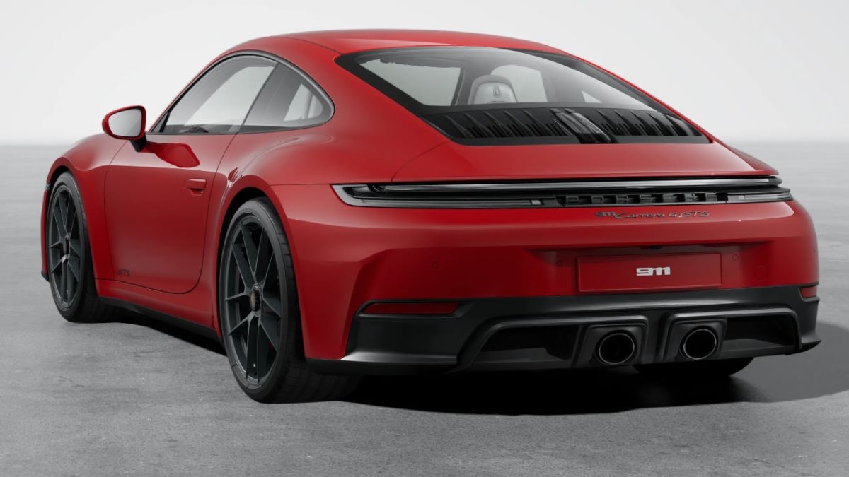 2025 Porsche 911 Carrera 4 GTS Coupe