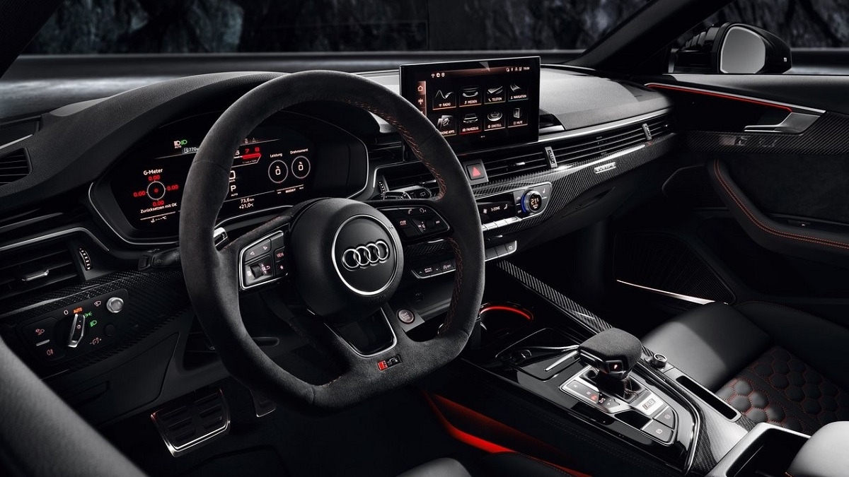 2022 Audi A4 Avant RS4