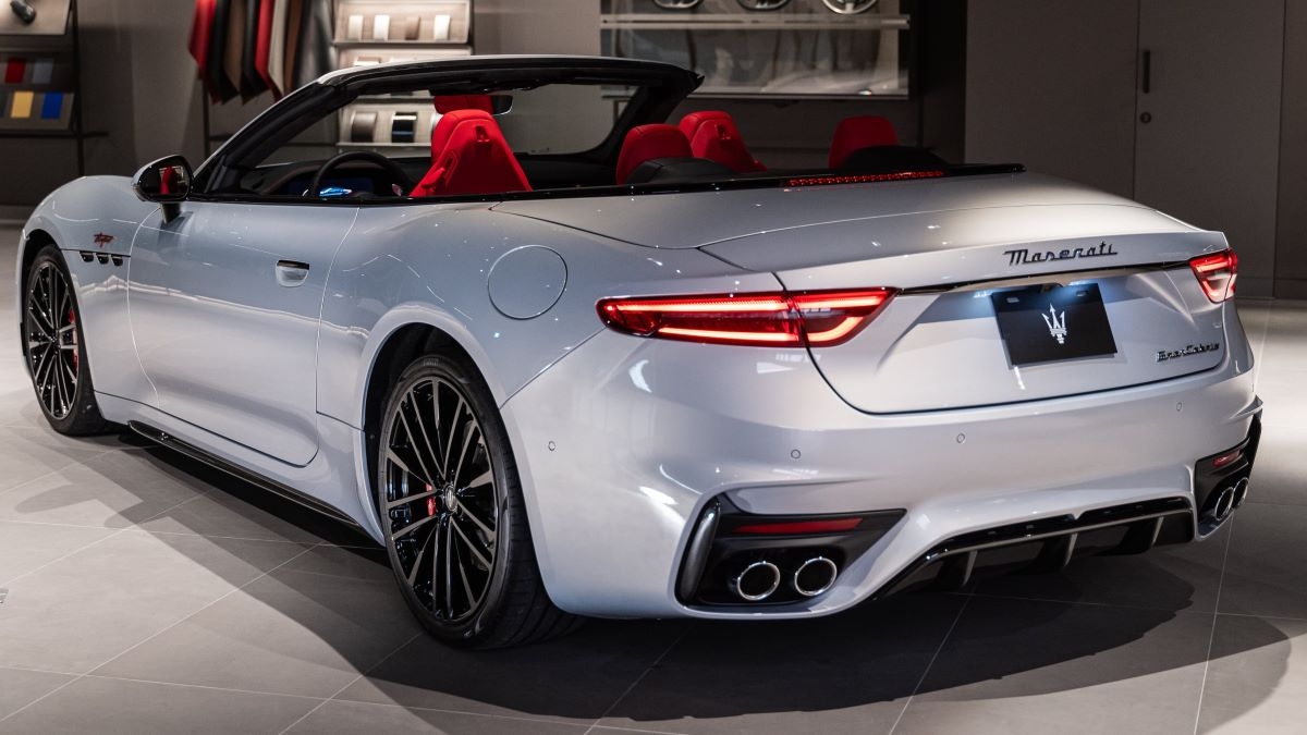 2024 Maserati GranCabrio Trofeo