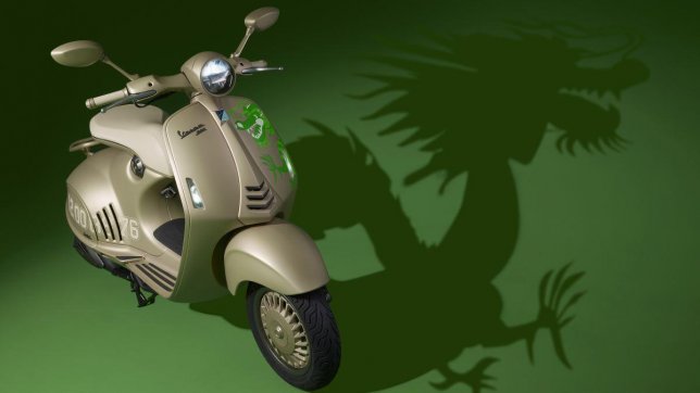 2024 Vespa 946