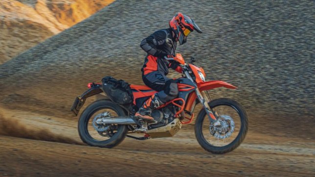 2023 KTM 690