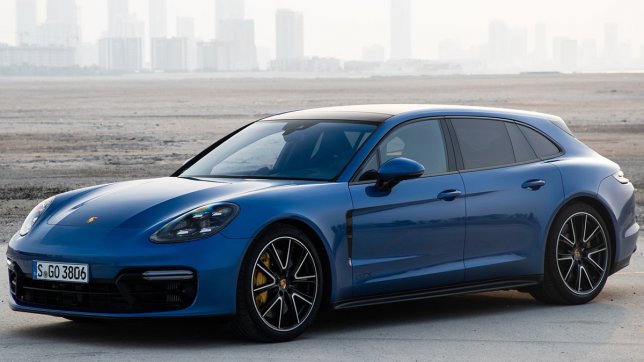 2019 Porsche Panamera Sport Turismo GTS