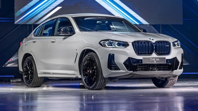 2023 BMW X4 M40i