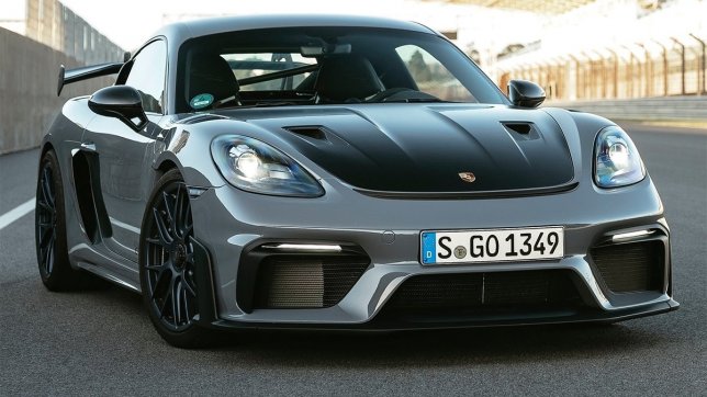 2022 Porsche Cayman GT4 RS