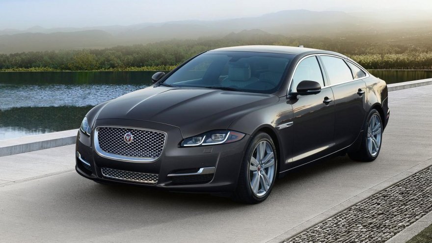 2018 Jaguar XJ