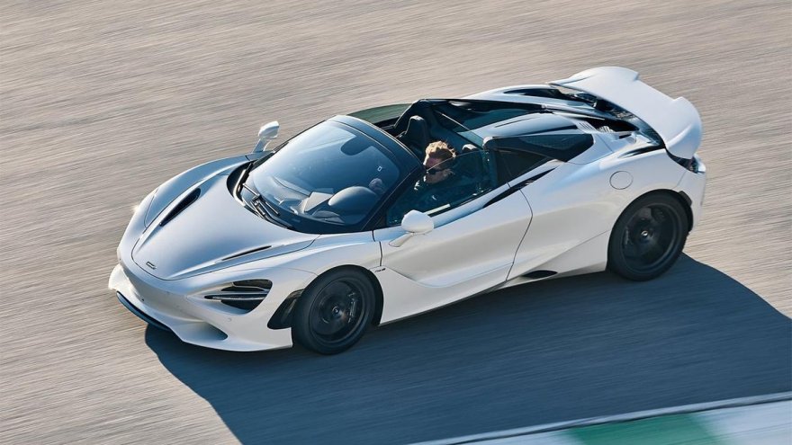 2025 McLaren 750 S Spider