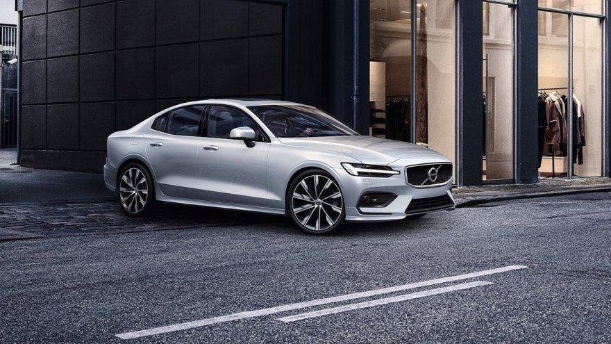 2023 Volvo S60 Plus B4