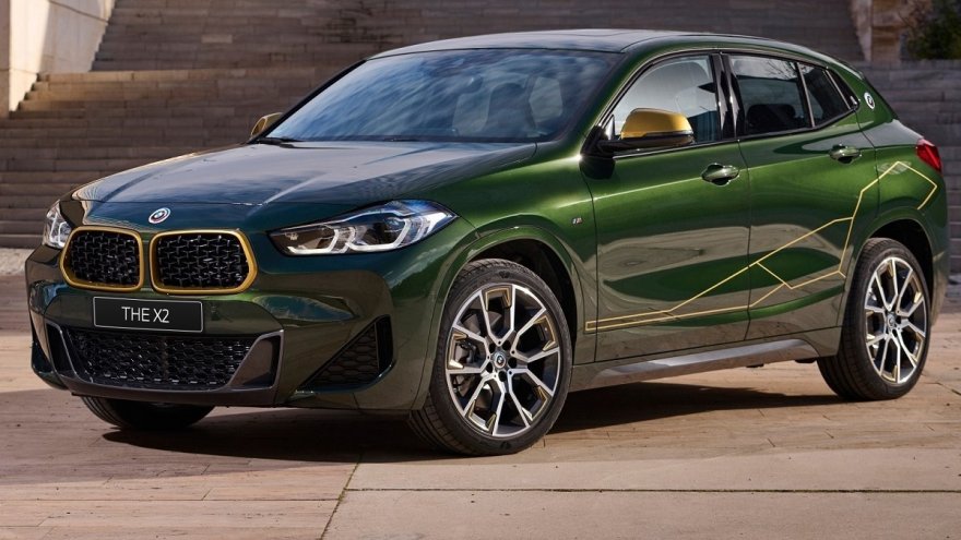 2023 BMW X2 sDrive20i GoldPlay Edition