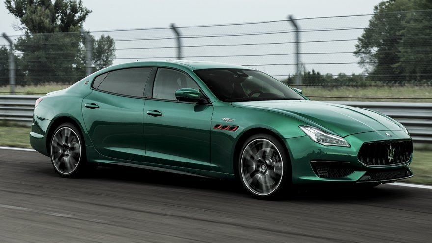 2022 Maserati Quattroporte Trofeo