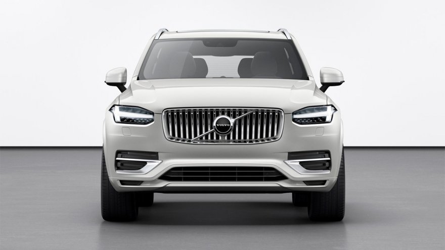 2023 Volvo XC90 Plus B5 AWD