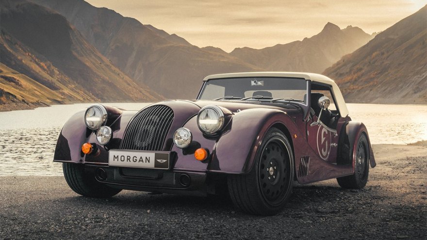 2023 Morgan Plus Six 3.0