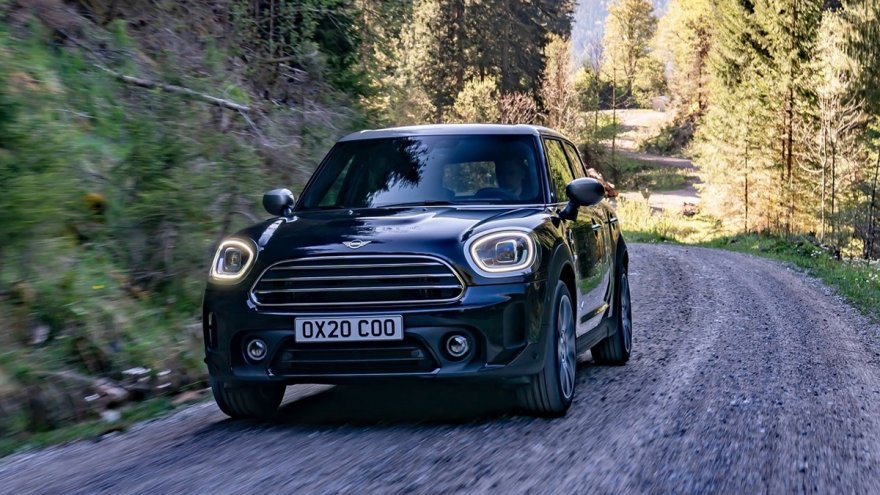 2023 Mini Countryman Cooper Soda