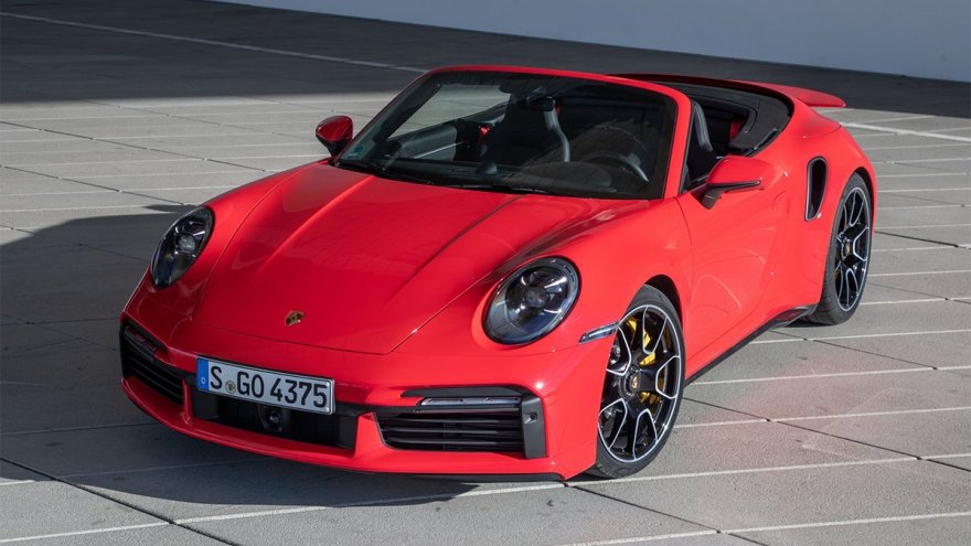 2023 Porsche 911 Turbo S Cabriolet