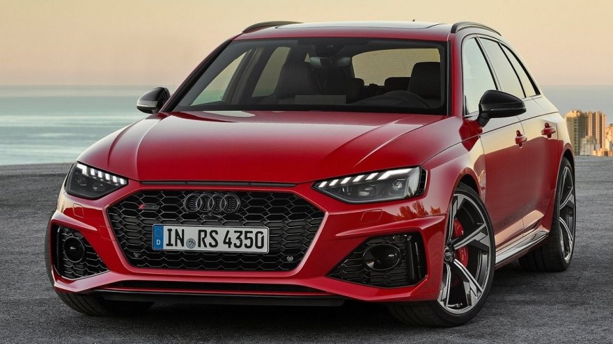 2021 Audi A4 Avant RS4