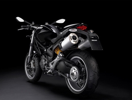 Ducati_Monster_1100