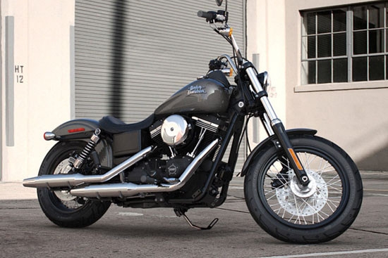 Harley-Davidson_Dyna_Street Bob