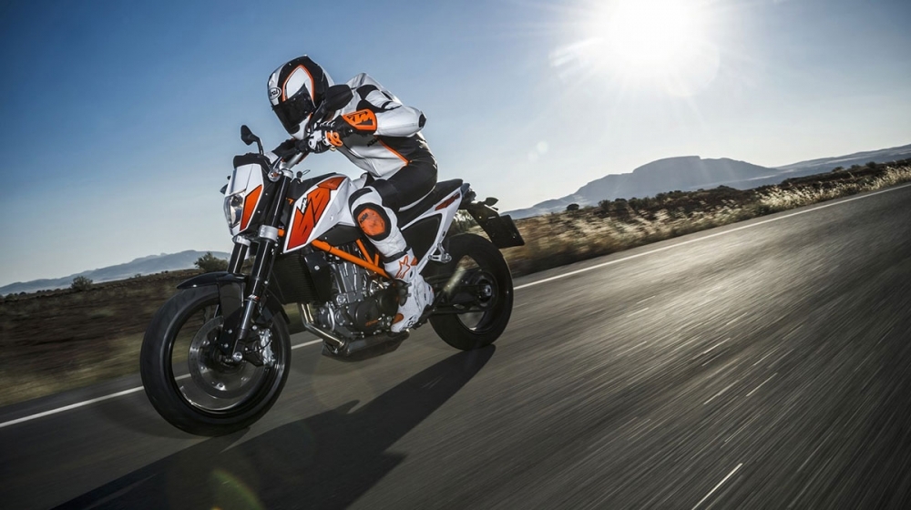 KTM_Duke_690