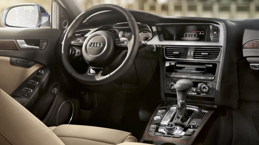 Audi_A4 Sedan_35 TFSI