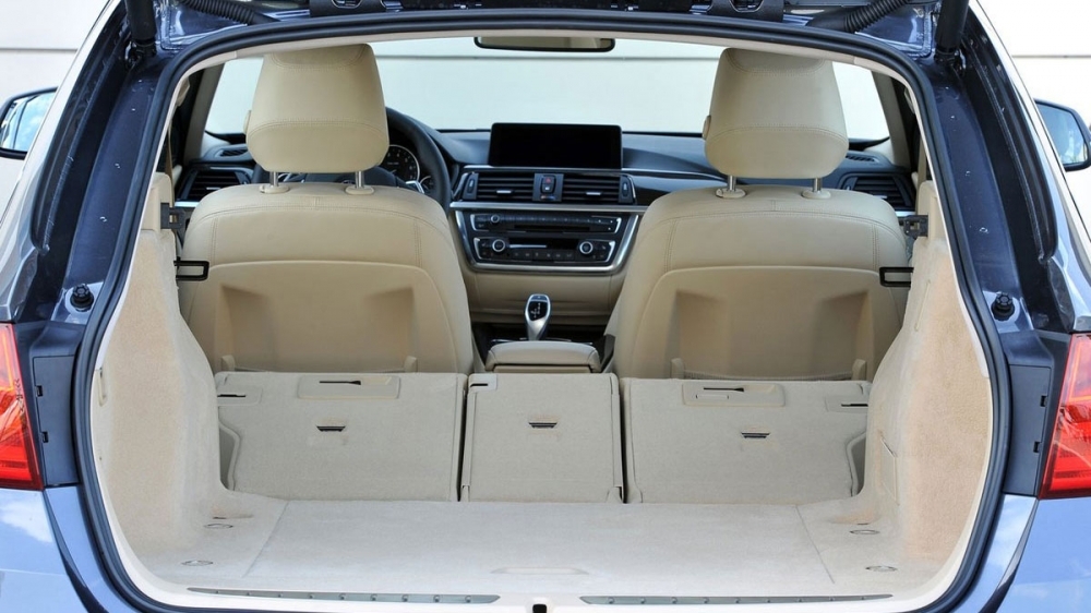 BMW_3-Series Touring_320d Sport