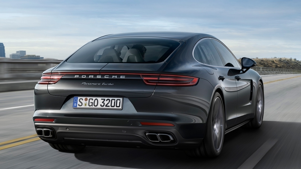 2019 Porsche Panamera Turbo