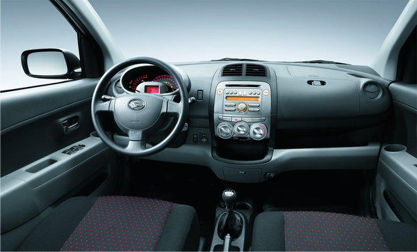 Daihatsu_Sirion_1.5 Sport Plus