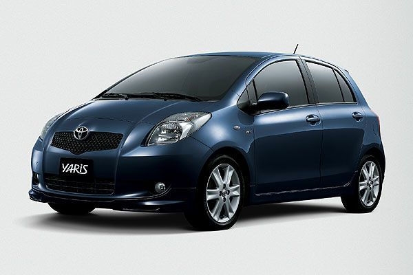 Toyota_Yaris_1.5 S