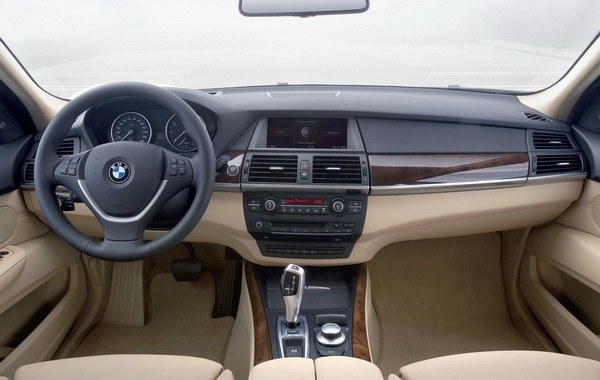 BMW_X5_4.8i