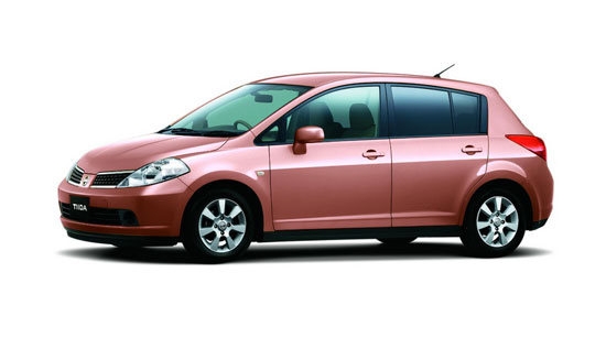 Nissan_Tiida 5D_1.8 B