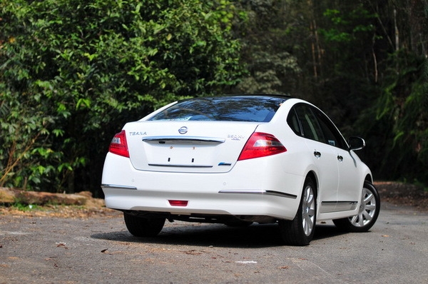 Nissan_Teana_3.5 VN