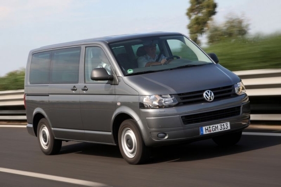 Volkswagen_Caravelle_L 2.0 TDI M6